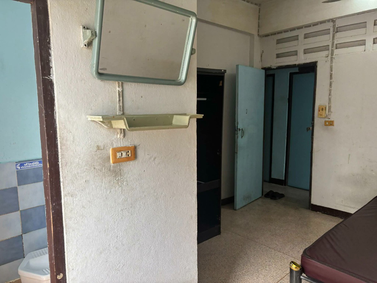 Condo — photo 4