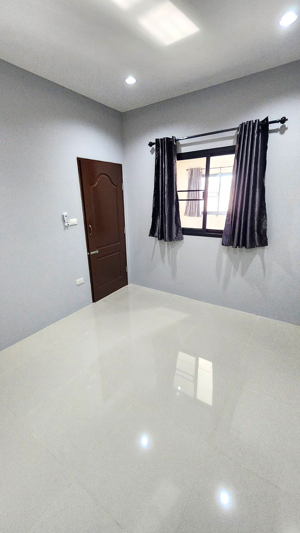 รูปภาพ หอณาลัลน์ เพลส 1 อมตะซิตี้ ระยอง | อพาร์ทเม้นท์ หอพัก ที่พัก ห้องพัก - รูปที่ 2/9