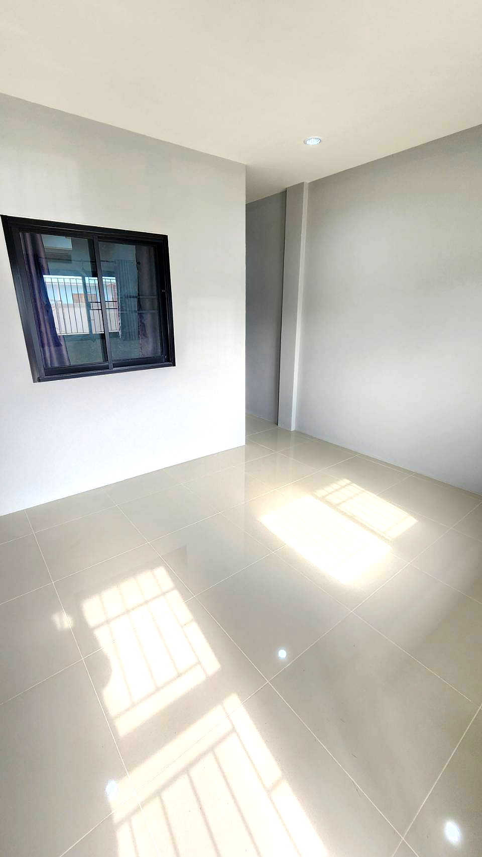 รูปภาพ หอณาลัลน์ เพลส 1 อมตะซิตี้ ระยอง | อพาร์ทเม้นท์ หอพัก ที่พัก ห้องพัก - รูปที่ 6/9