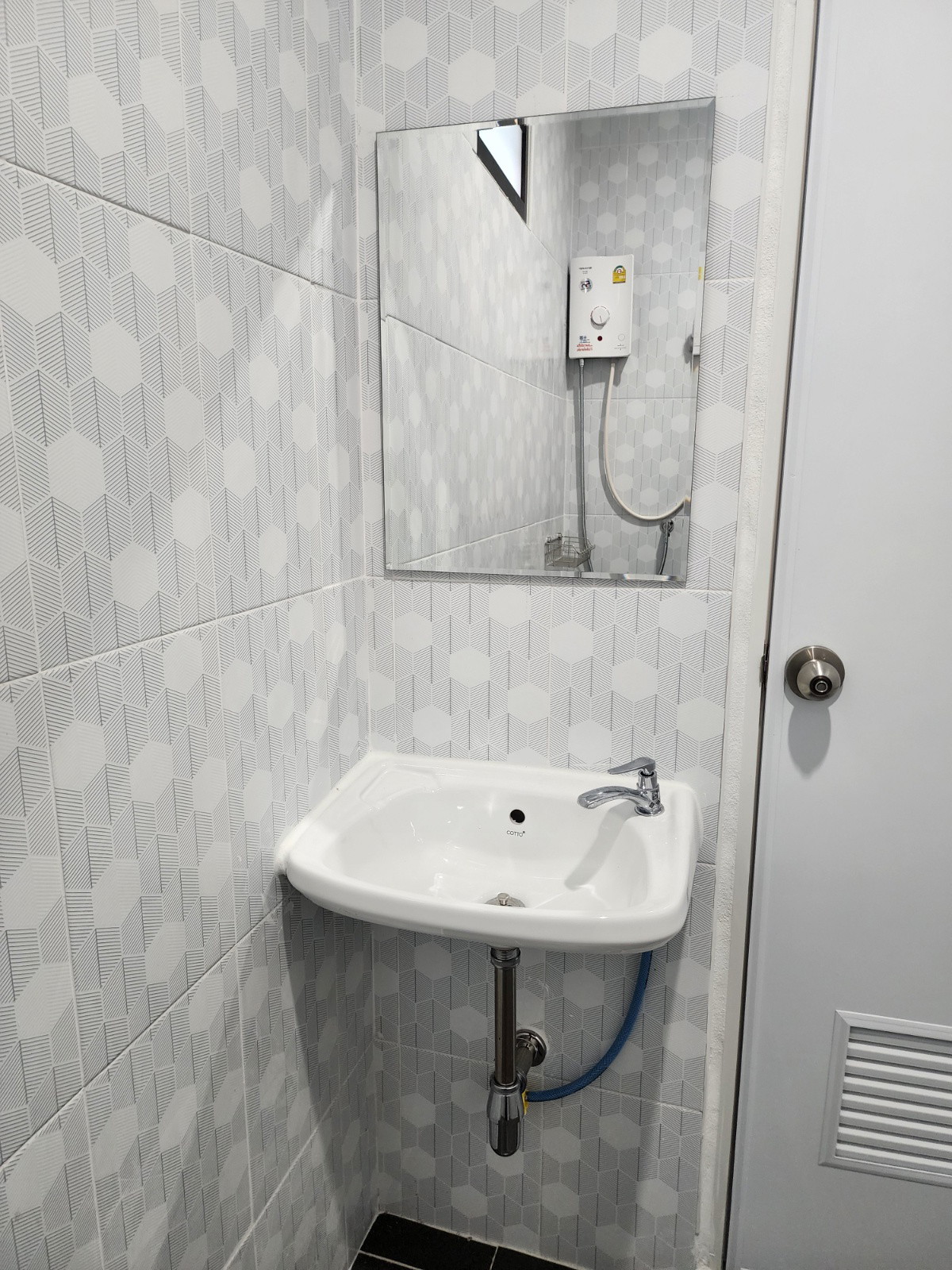 Condo — photo 5