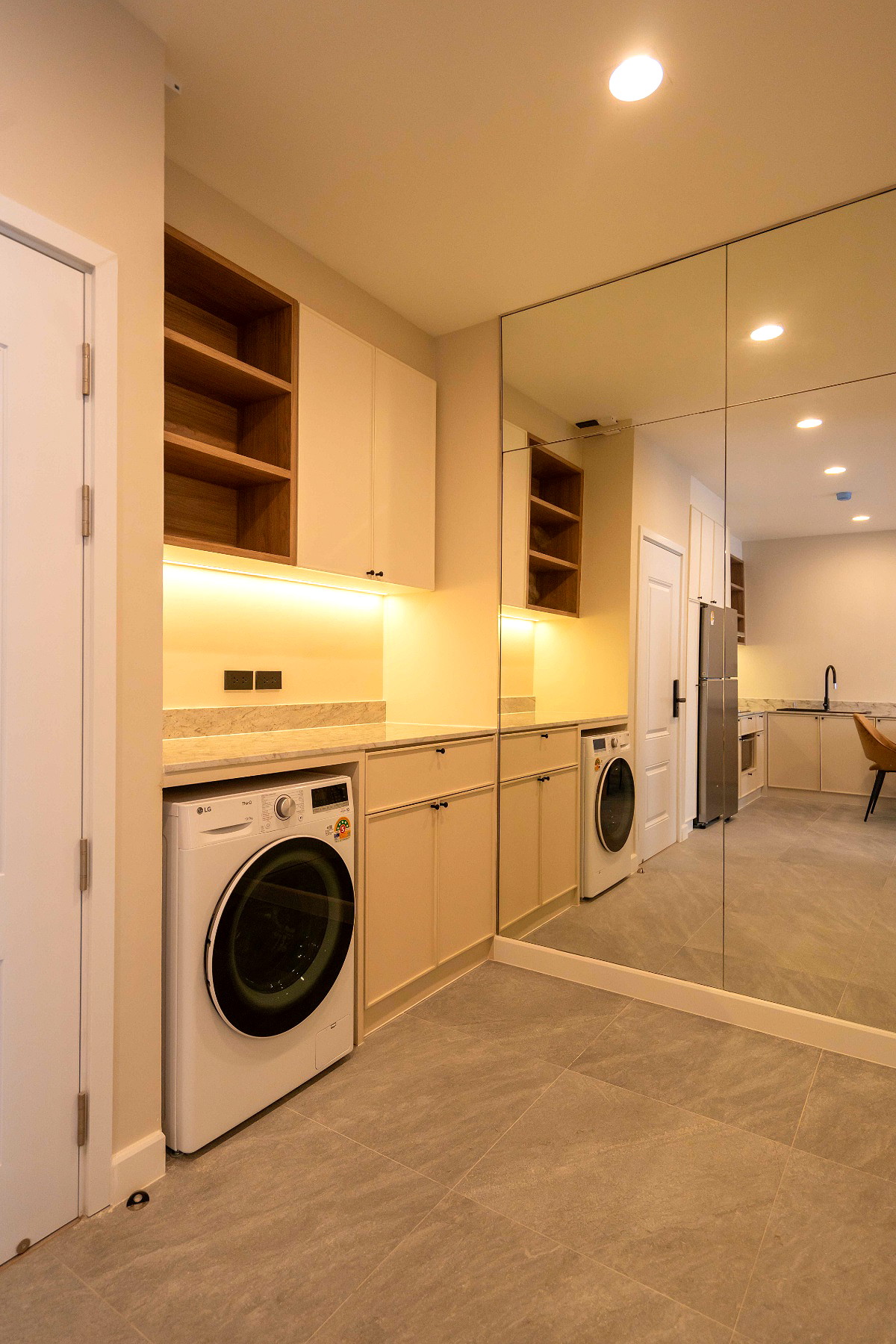 Pictures of La Residenza 5/19