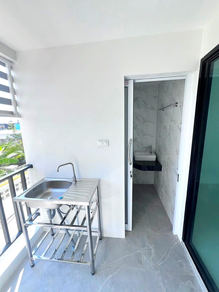 Pictures of RUAMPOL APARTMENT 10/14