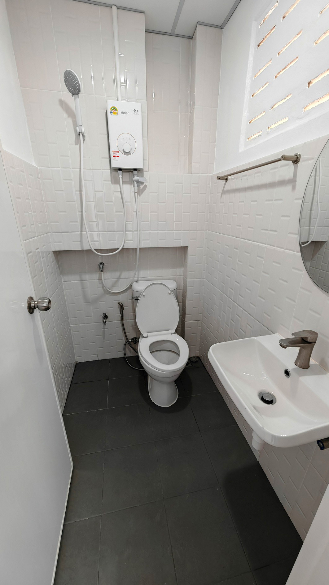 Pictures of SLEEP @ SANPHANET RESIDENCE 20/24