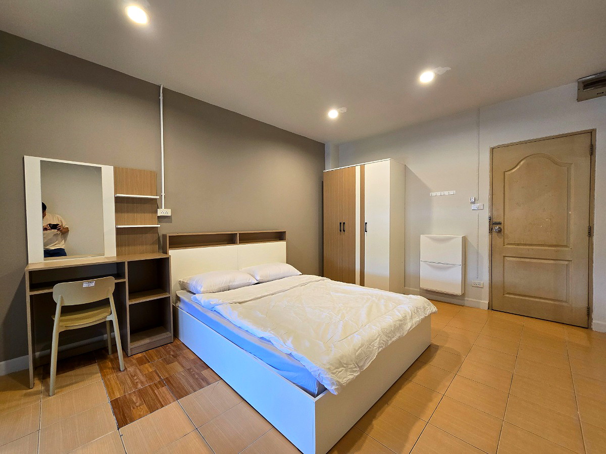 Pictures of Alpine Apartment Aiyara (Talaad Thai-Nawanakhon) 4/6