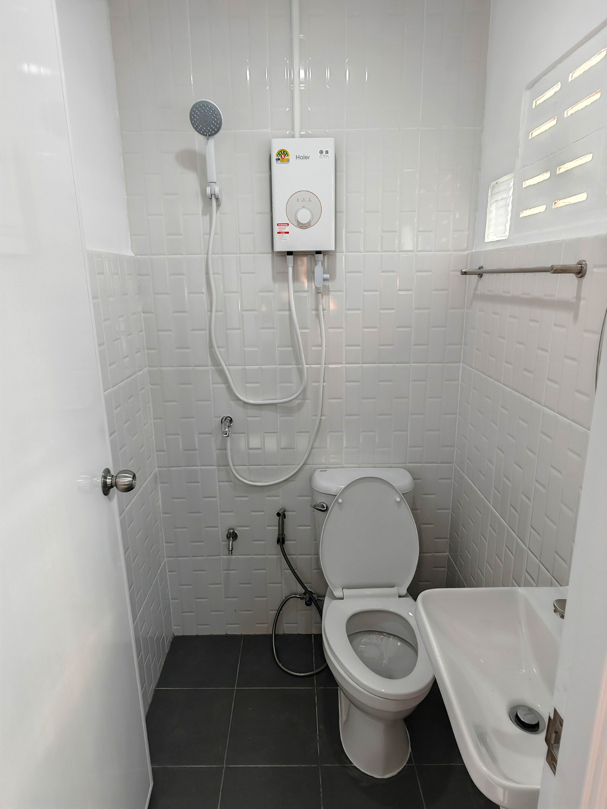 Pictures of SLEEP @ SANPHANET RESIDENCE 15/24