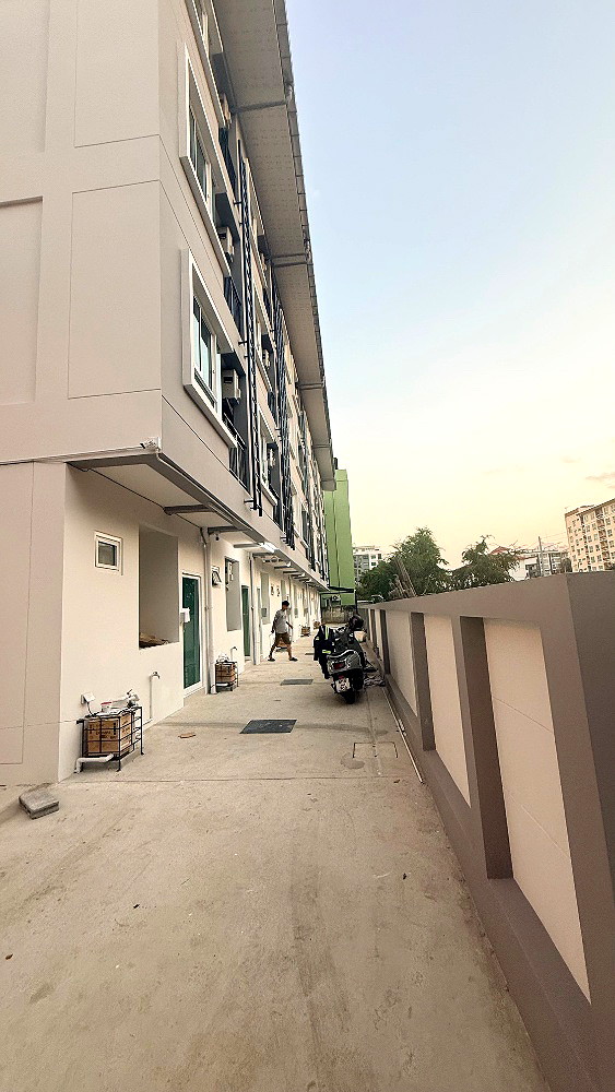 Pictures of MTL Burapa 25/25