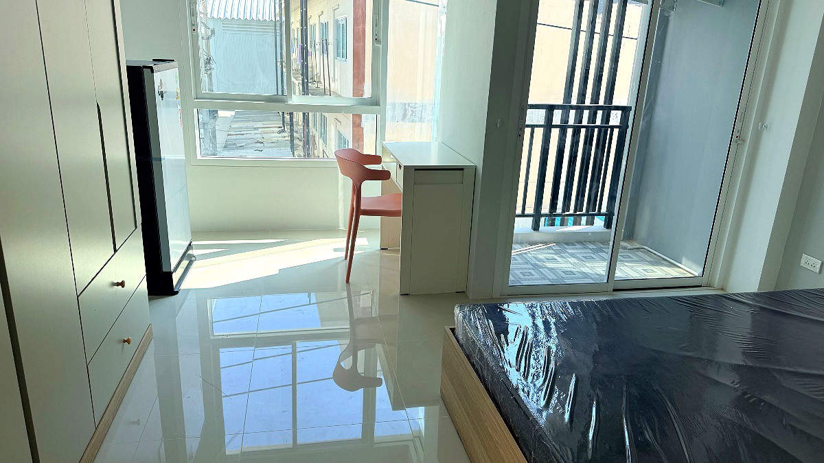 Pictures of MTL Burapa 10/25