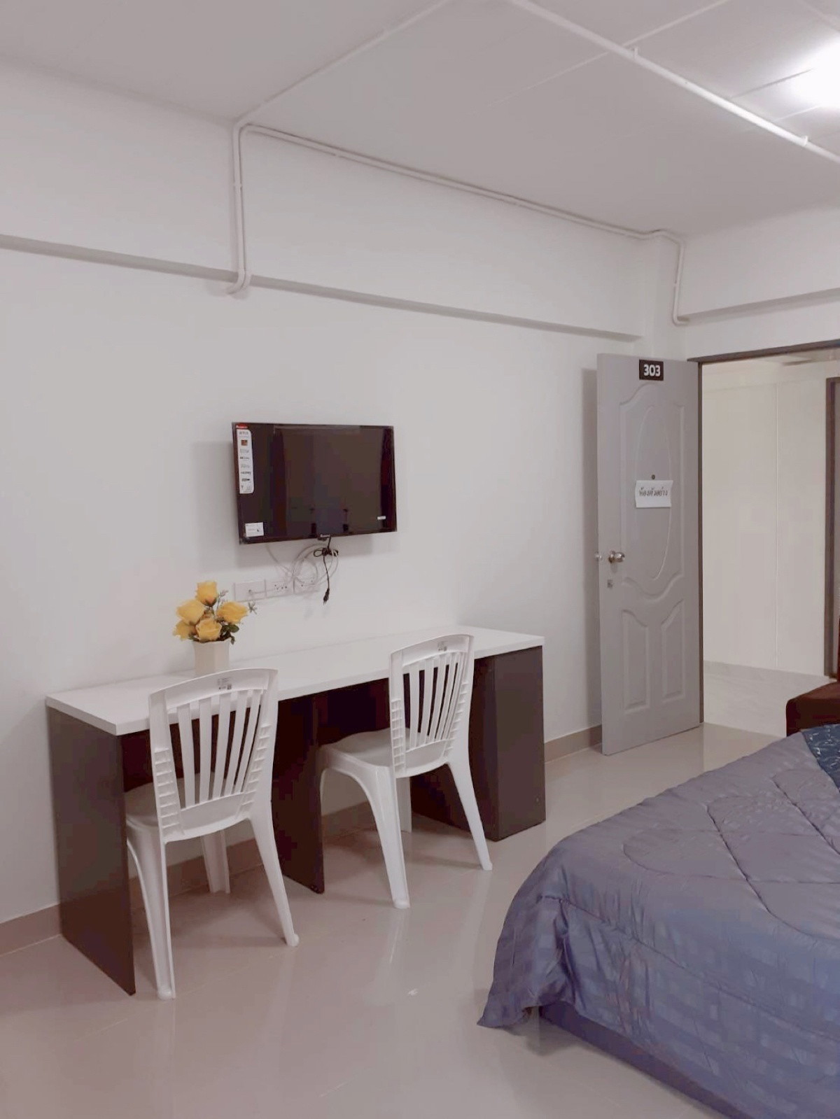 Condo — photo 3