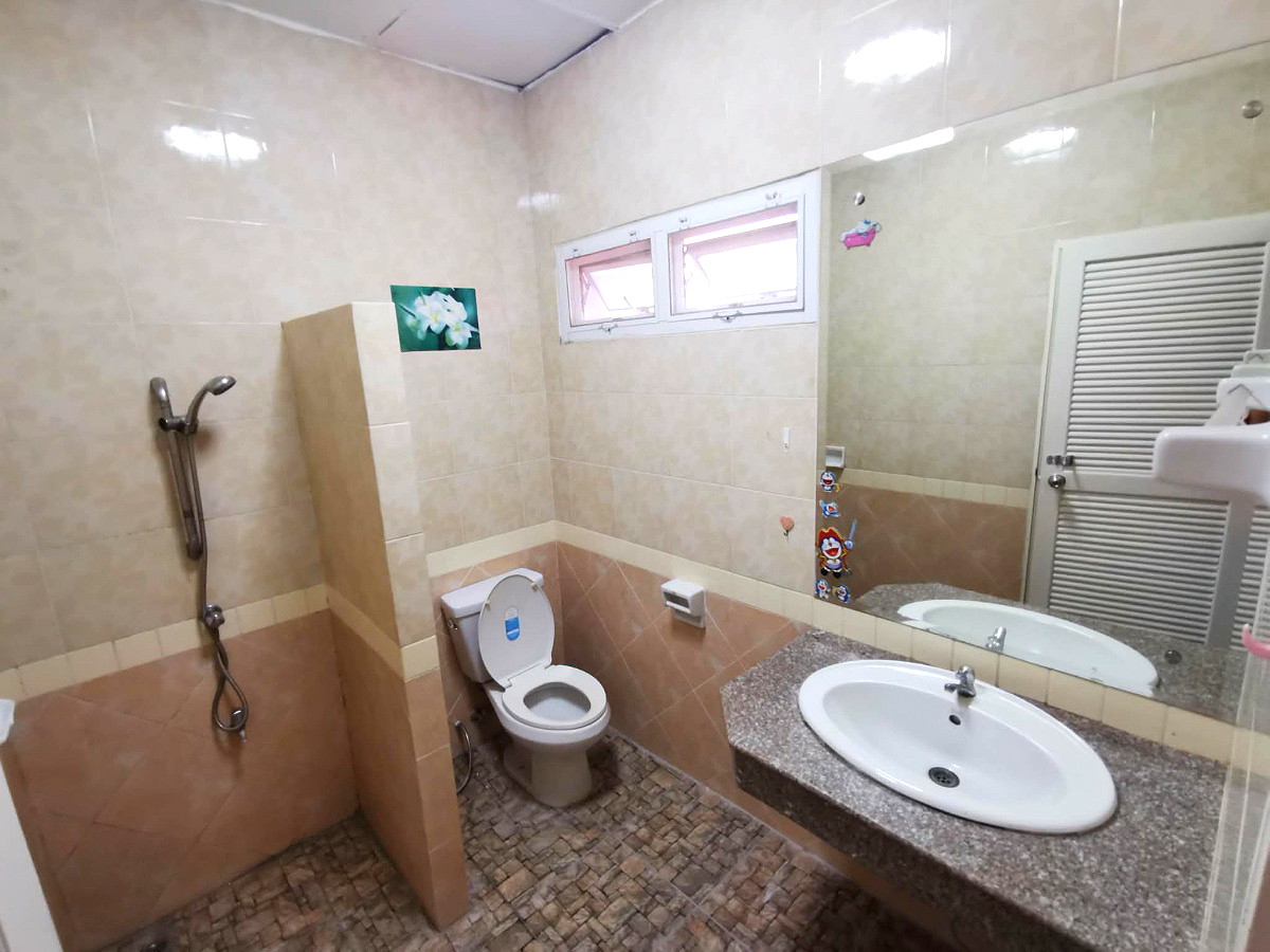 รูปภาพ บ้านเดี่ยว 2 ชั้น @หมู่บ้านดุสิตบุรี ภูเก็ต | อพาร์ทเม้นท์ หอพัก ที่พัก ห้องพัก - รูปที่ 8/12