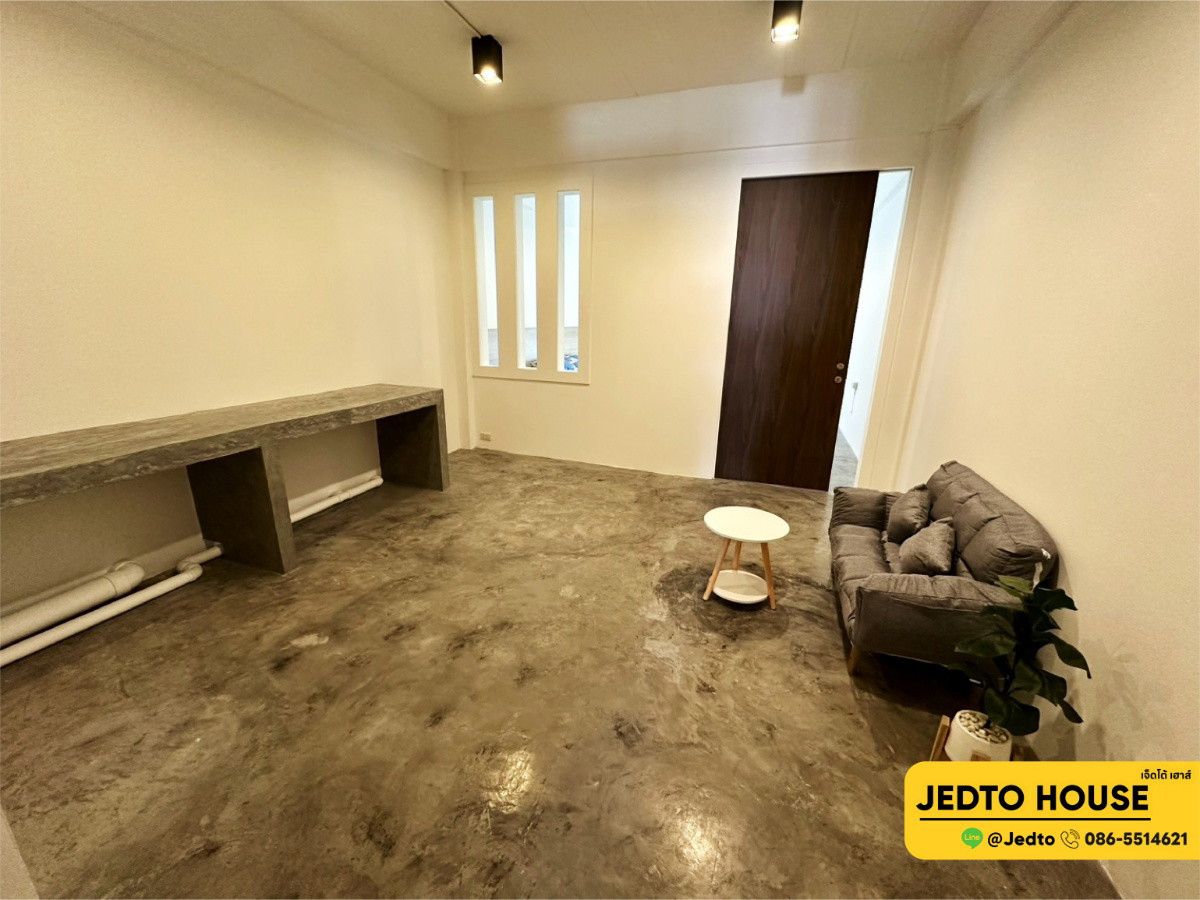 Condo — photo 5