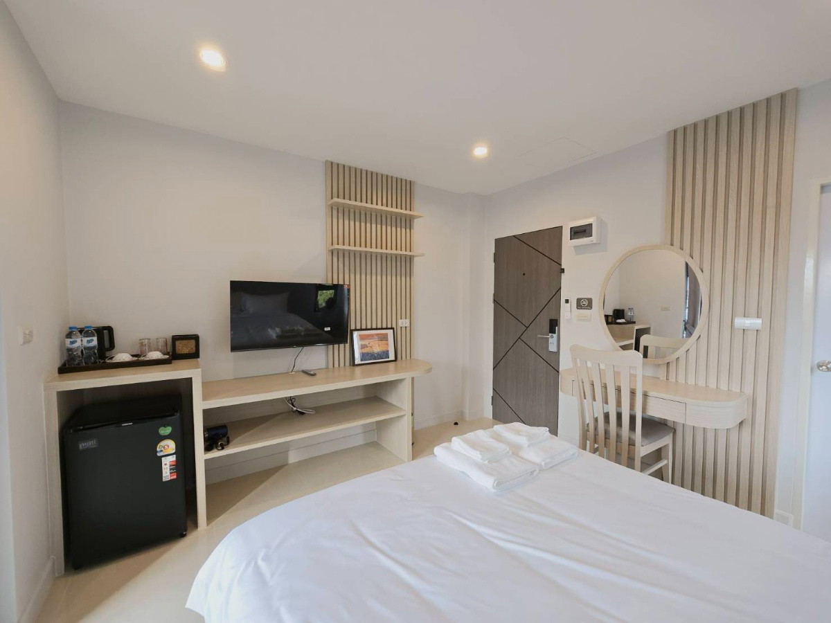 Condo · Bang Bua Thong — photo 4