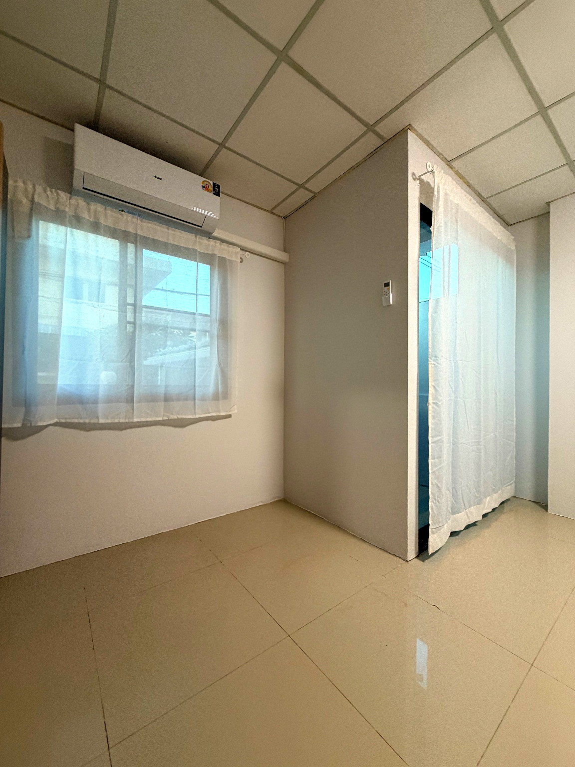 Pictures of seree place 27/29