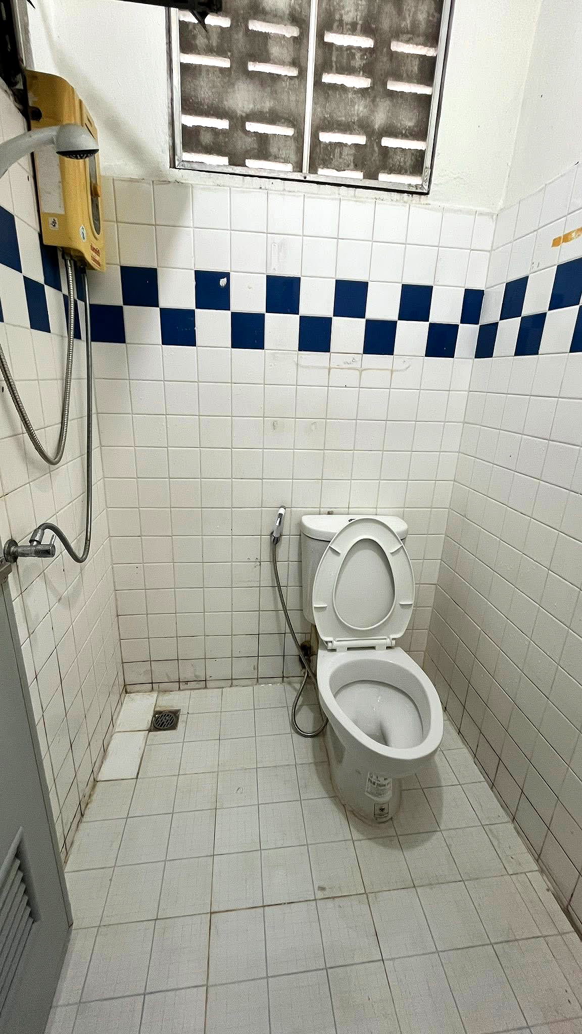 Pictures of 5 Karats Condo 13/13