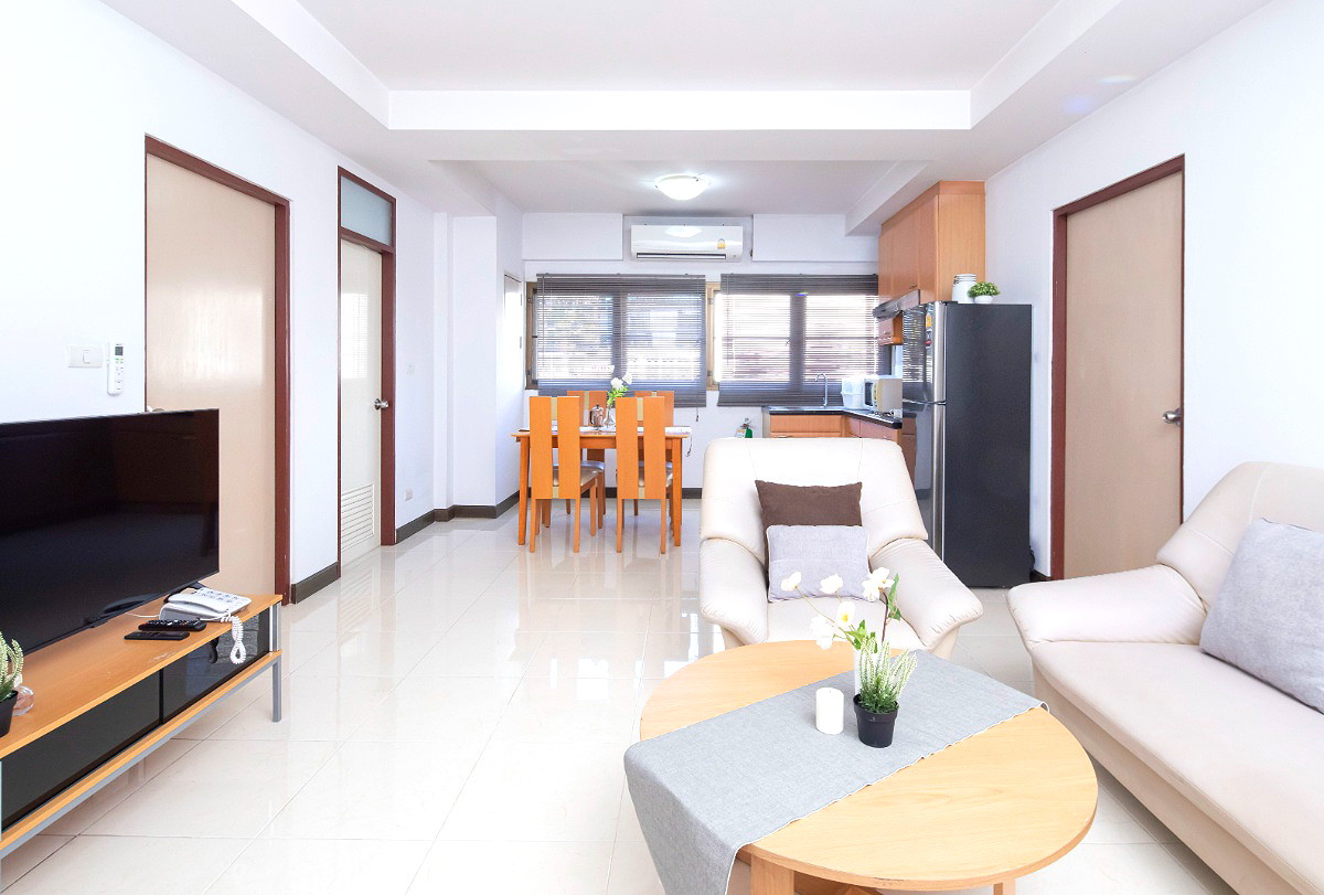 Pictures of RANGSIT APARTMENT 1, 2 8/30