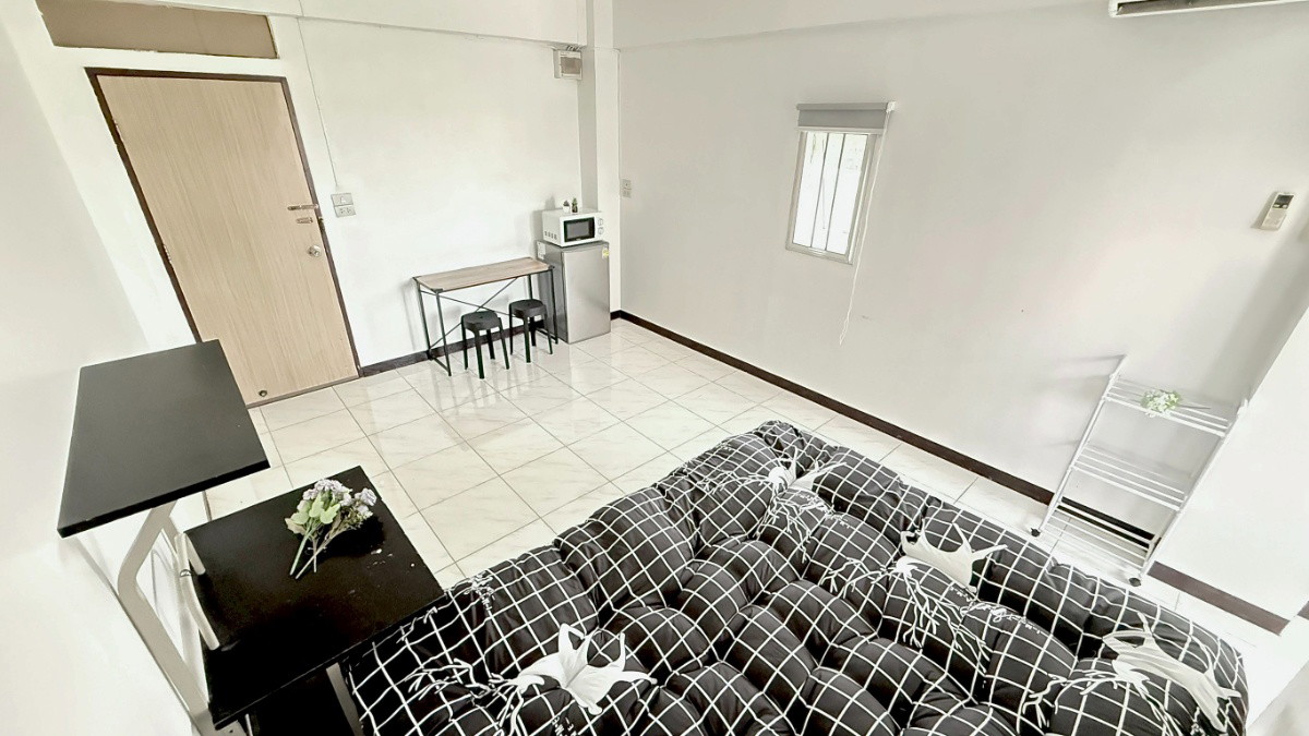 Condo — photo 3