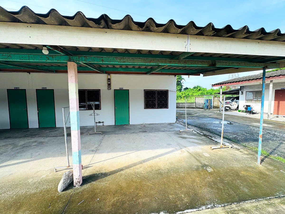 รูปภาพ ห้องเช่า ตา-ยาย ห้องเช่ารายเดือน ใกล้นิคมอุตสาหกรรมมาบตาพุด ระยอง | อพาร์ทเม้นท์ หอพัก ที่พัก ห้องพัก - รูปที่ 2/23