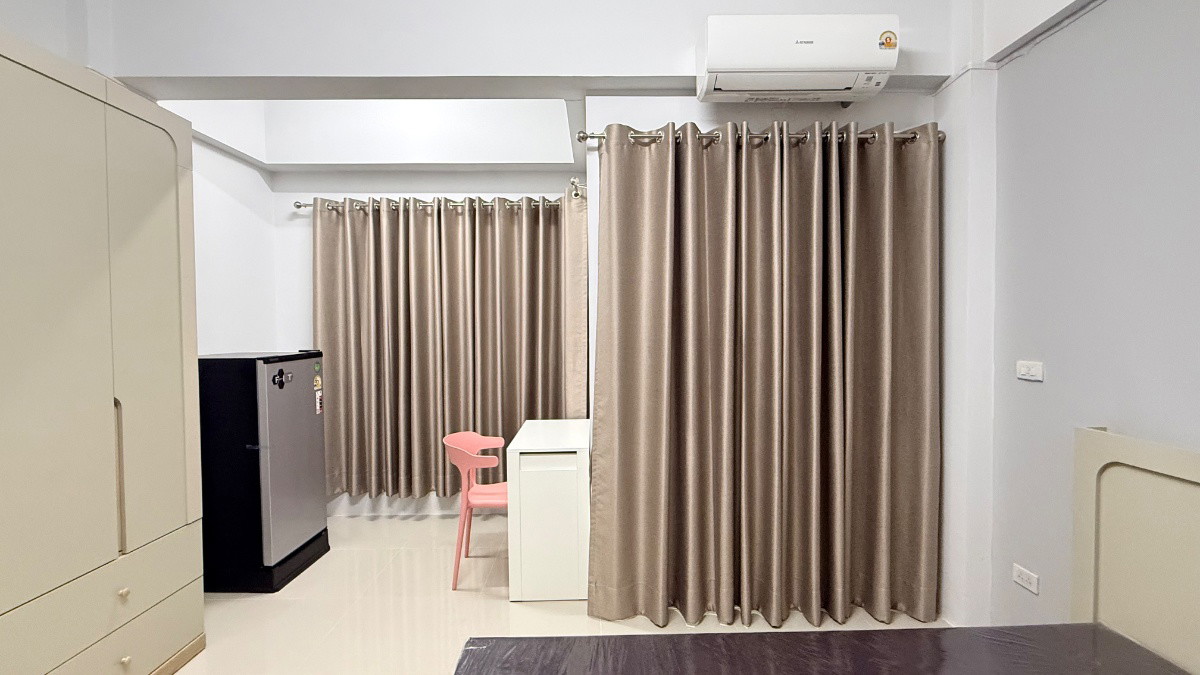 Condo · Mueang Chon Buri, chon_buri — photo 3