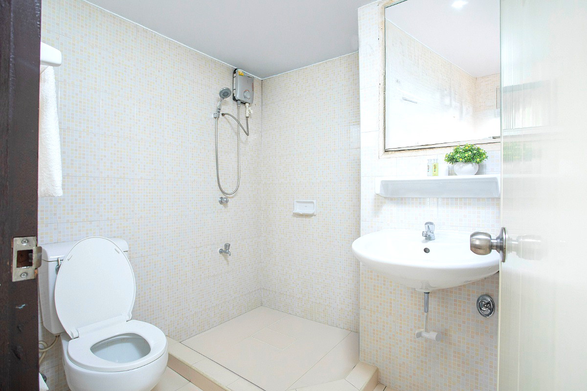 Pictures of RANGSIT APARTMENT 1, 2 27/30