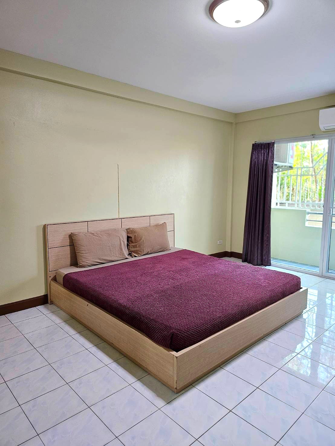 Pictures of Nunta place 16/19