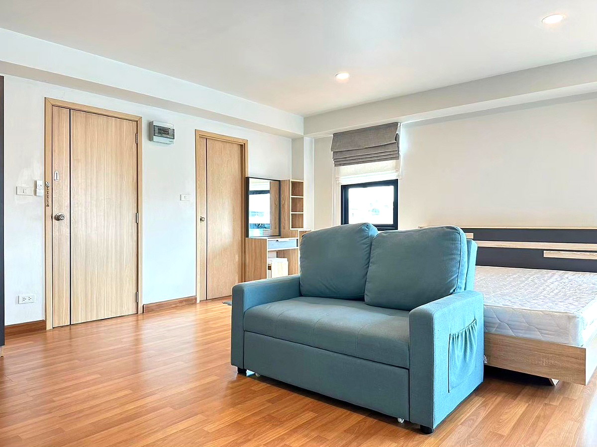 Pictures of Mst House 16/37