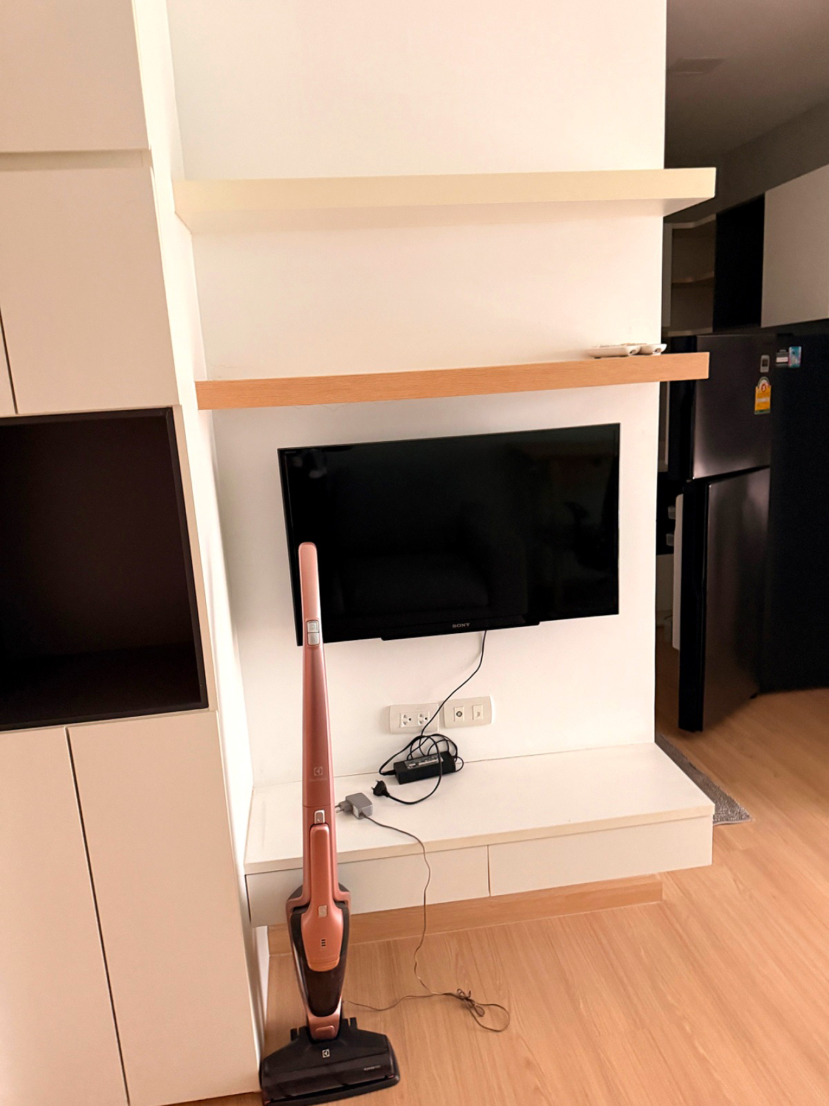 รูปภาพ คอนโดหรูอีลิท ศาลายา ใกล้ มหาลัยมหิดล | อพาร์ทเม้นท์ หอพัก ที่พัก ห้องพัก - รูปที่ 1/10