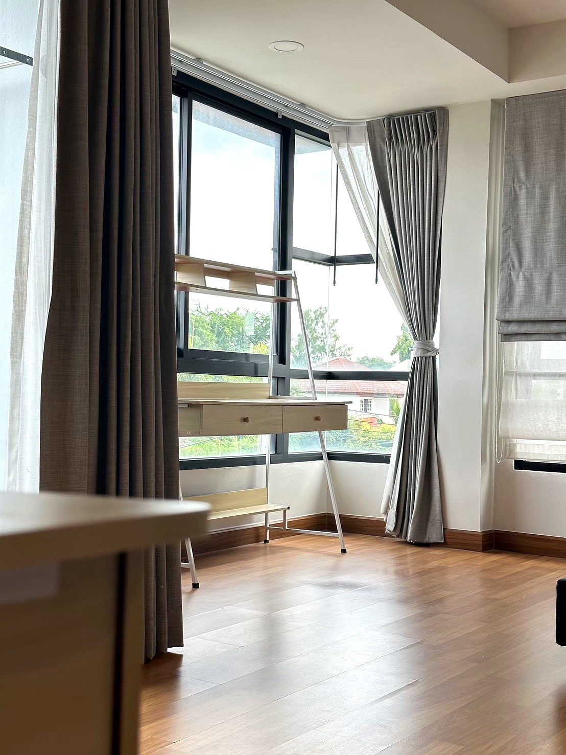 Pictures of Mst House 25/37