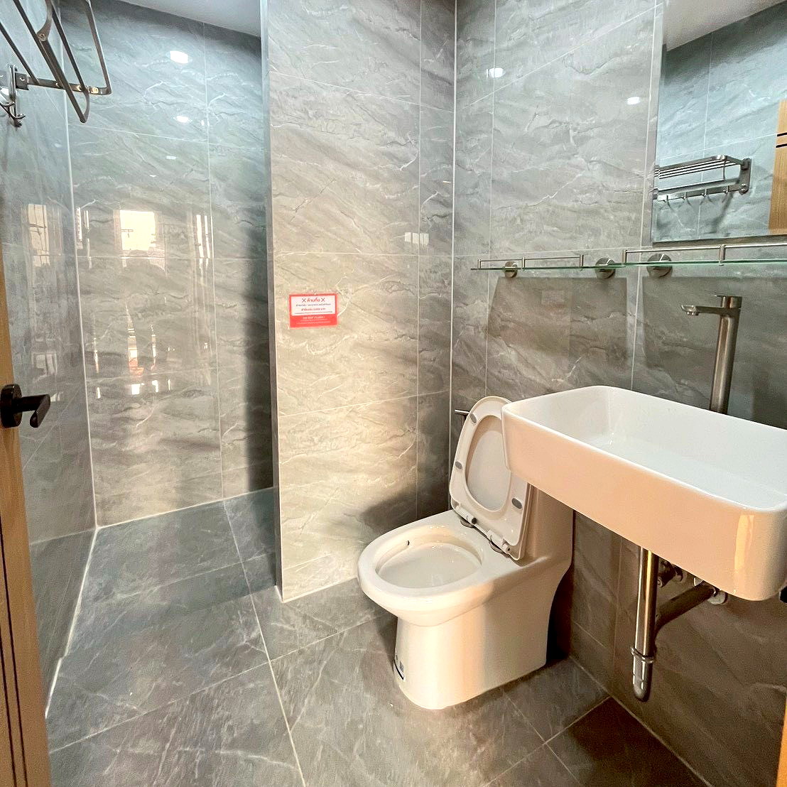 Pictures of The Rise 789 33/46