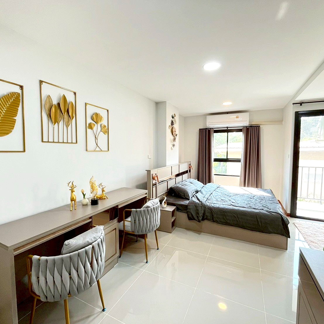 Pictures of The Rise 789 6/46