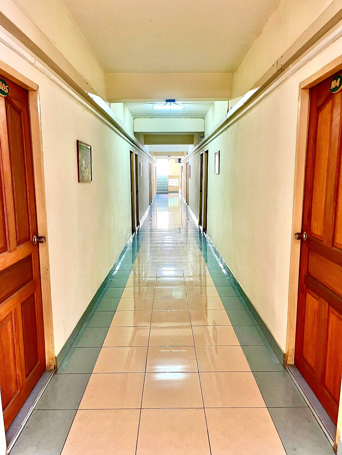 Pictures of Phatthara Place 4/13