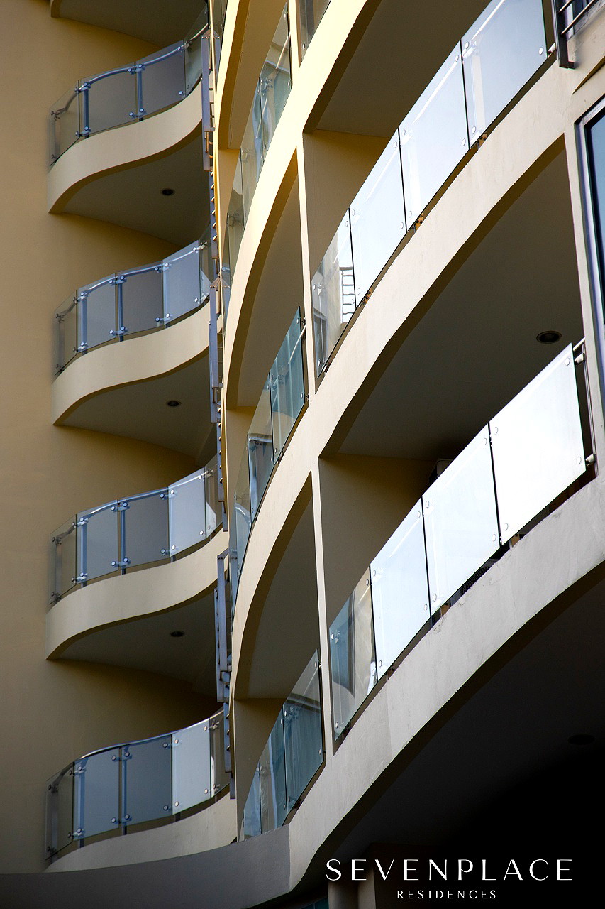 Pictures of Seven Place Residences 167/172