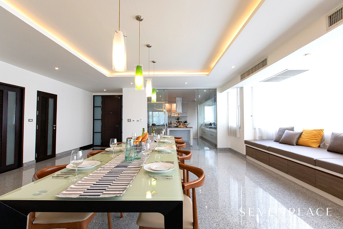 Pictures of Seven Place Residences 28/172