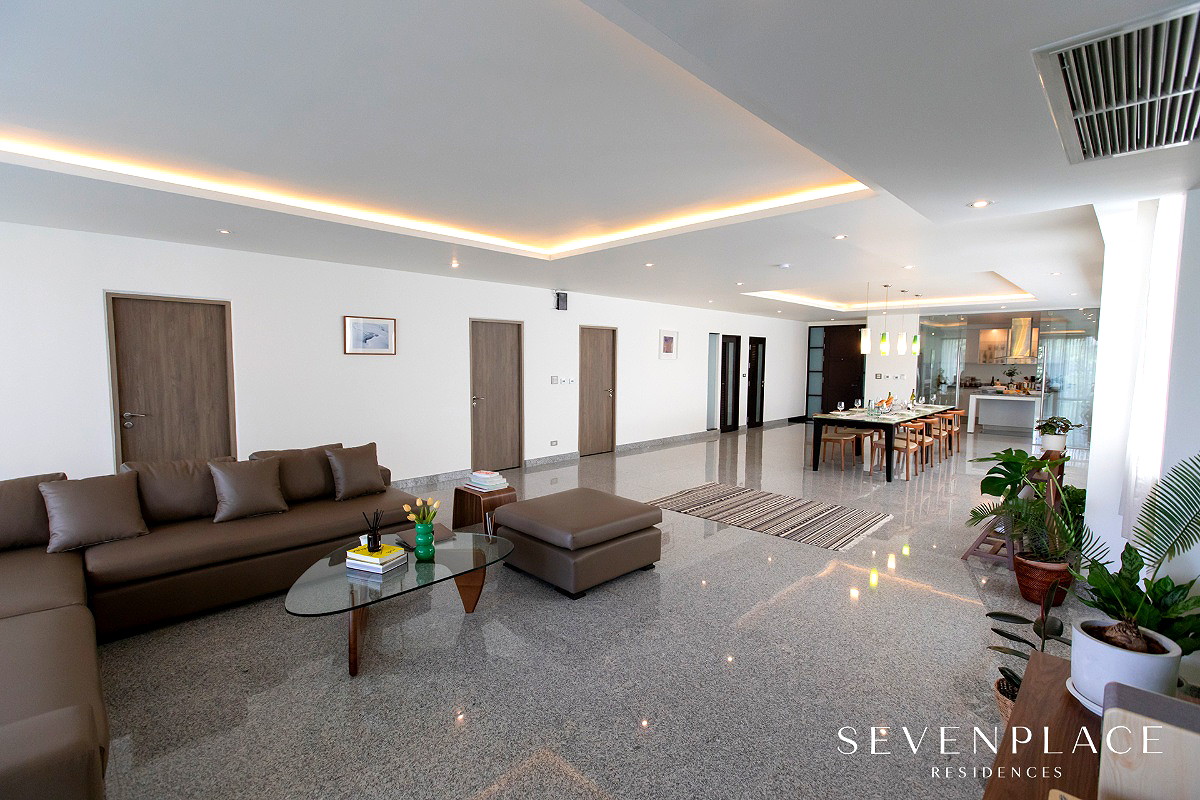 Pictures of Seven Place Residences 22/172