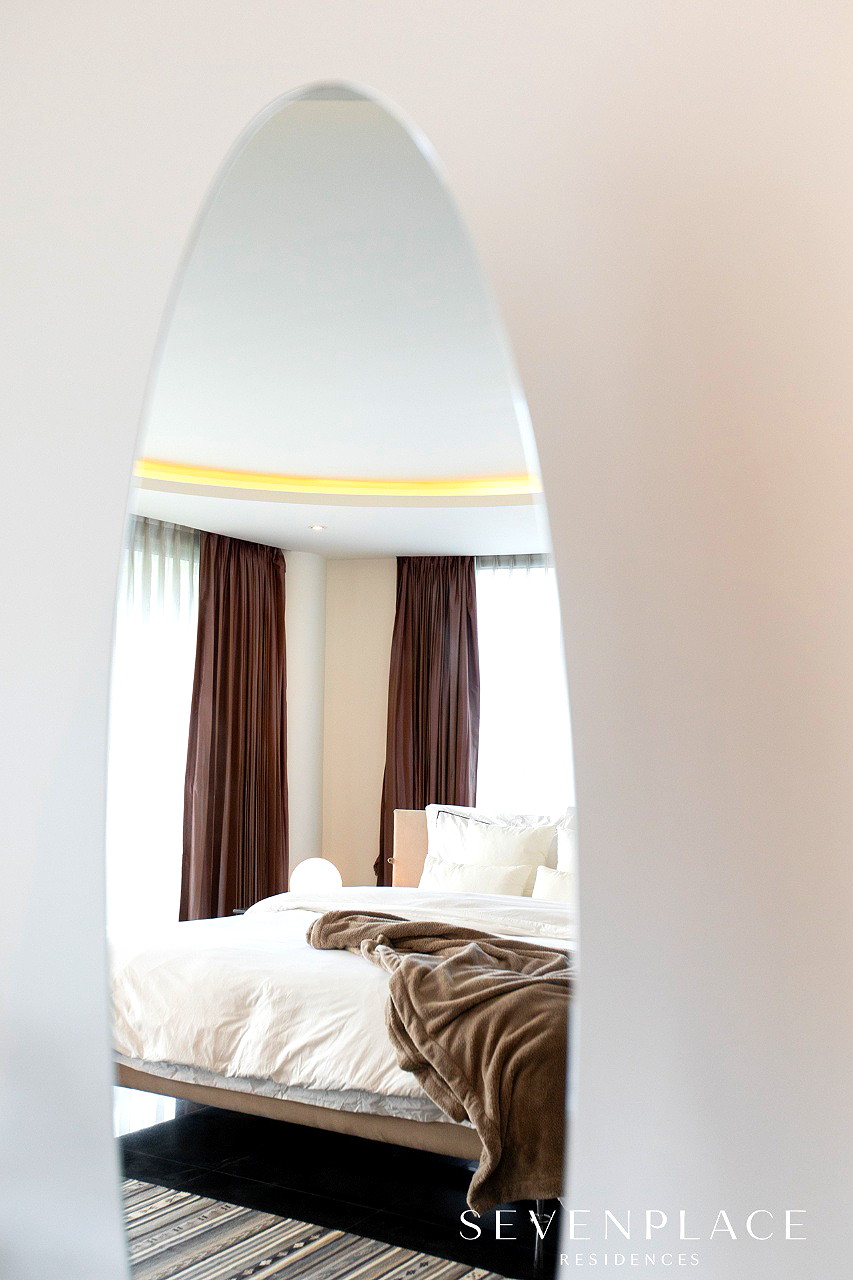 Pictures of Seven Place Residences 57/172