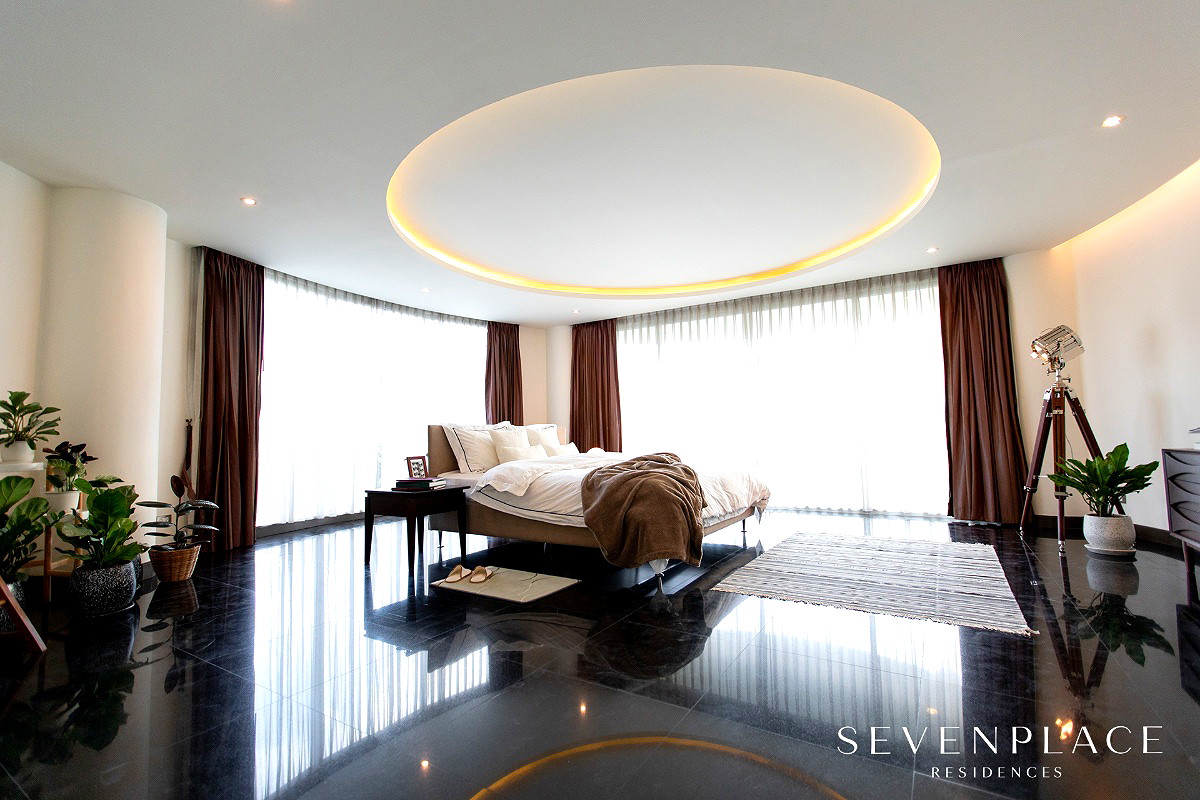 Pictures of Seven Place Residences 124/172