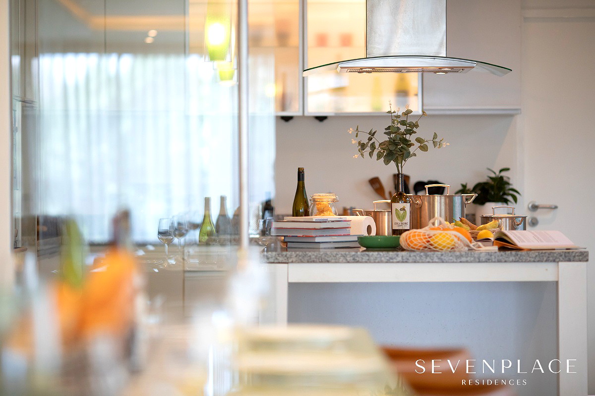 Pictures of Seven Place Residences 32/172