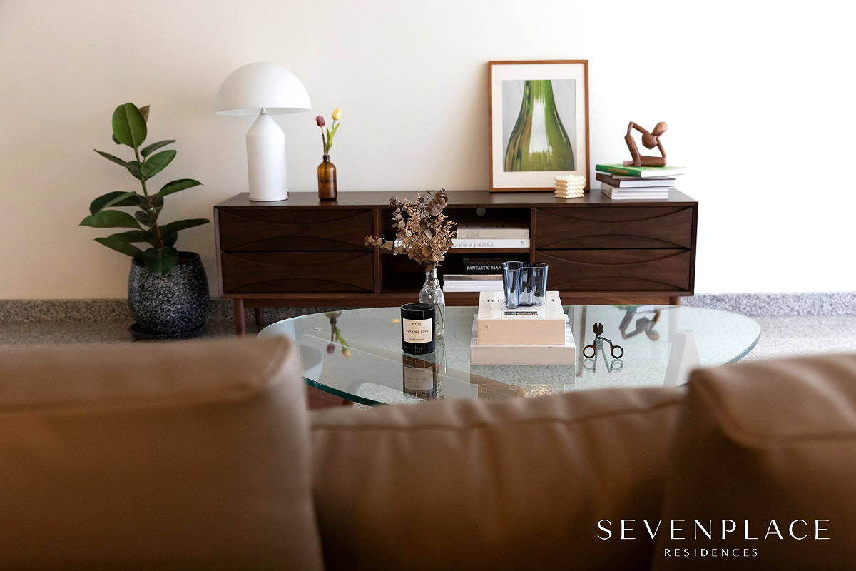 Pictures of Seven Place Residences 98/172