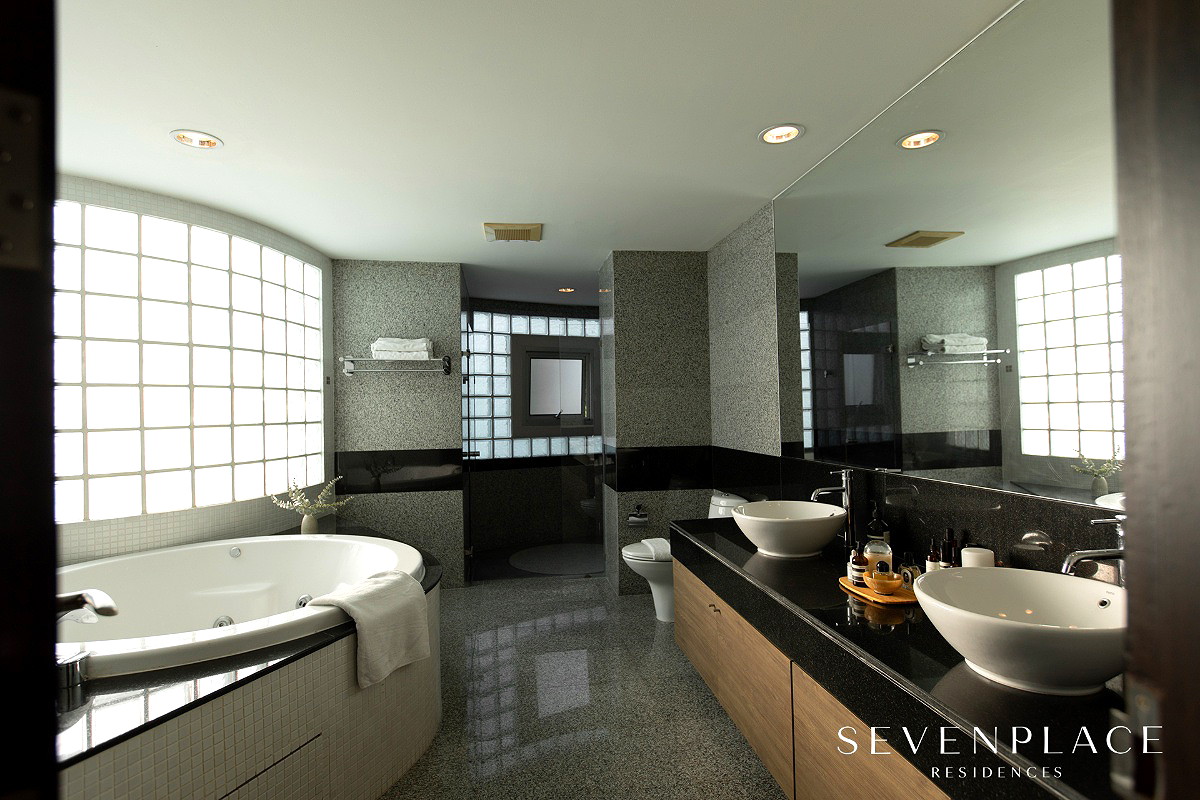 Pictures of Seven Place Residences 73/172