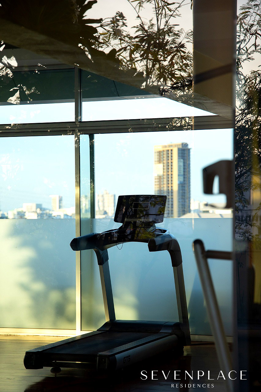 Pictures of Seven Place Residences 171/172