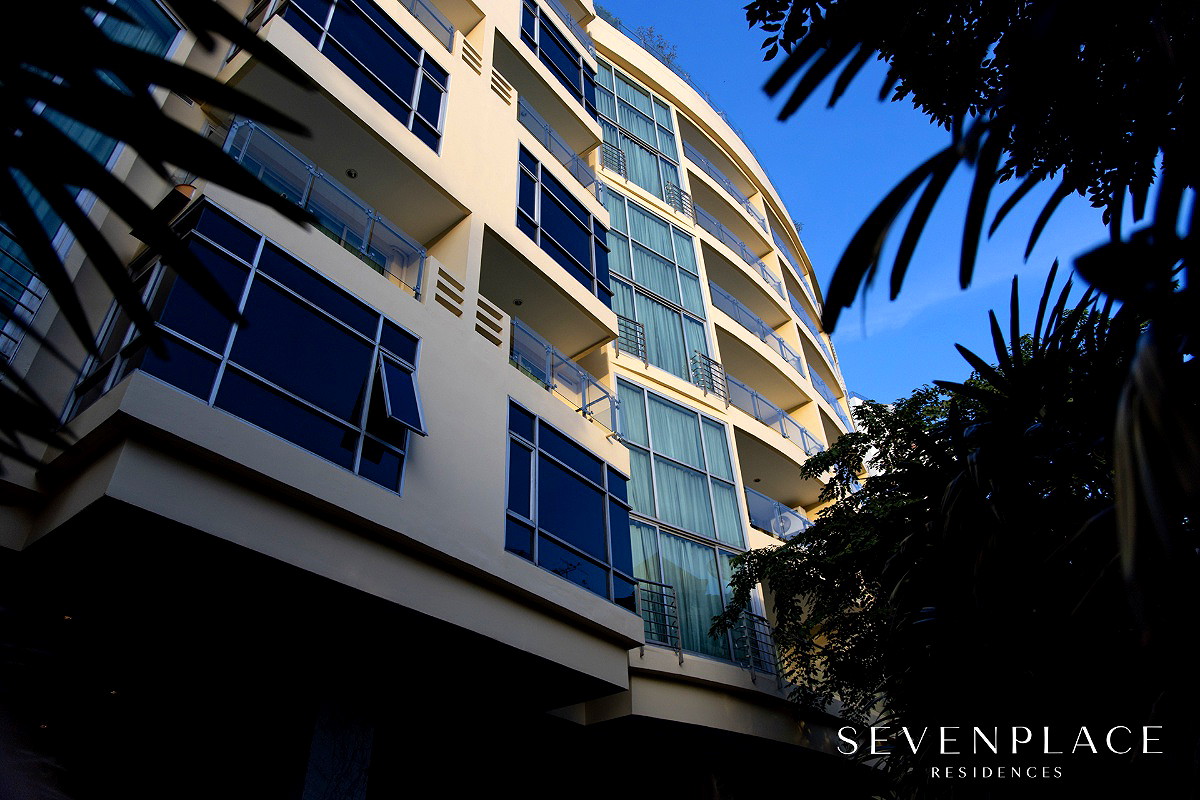 Pictures of Seven Place Residences 164/172