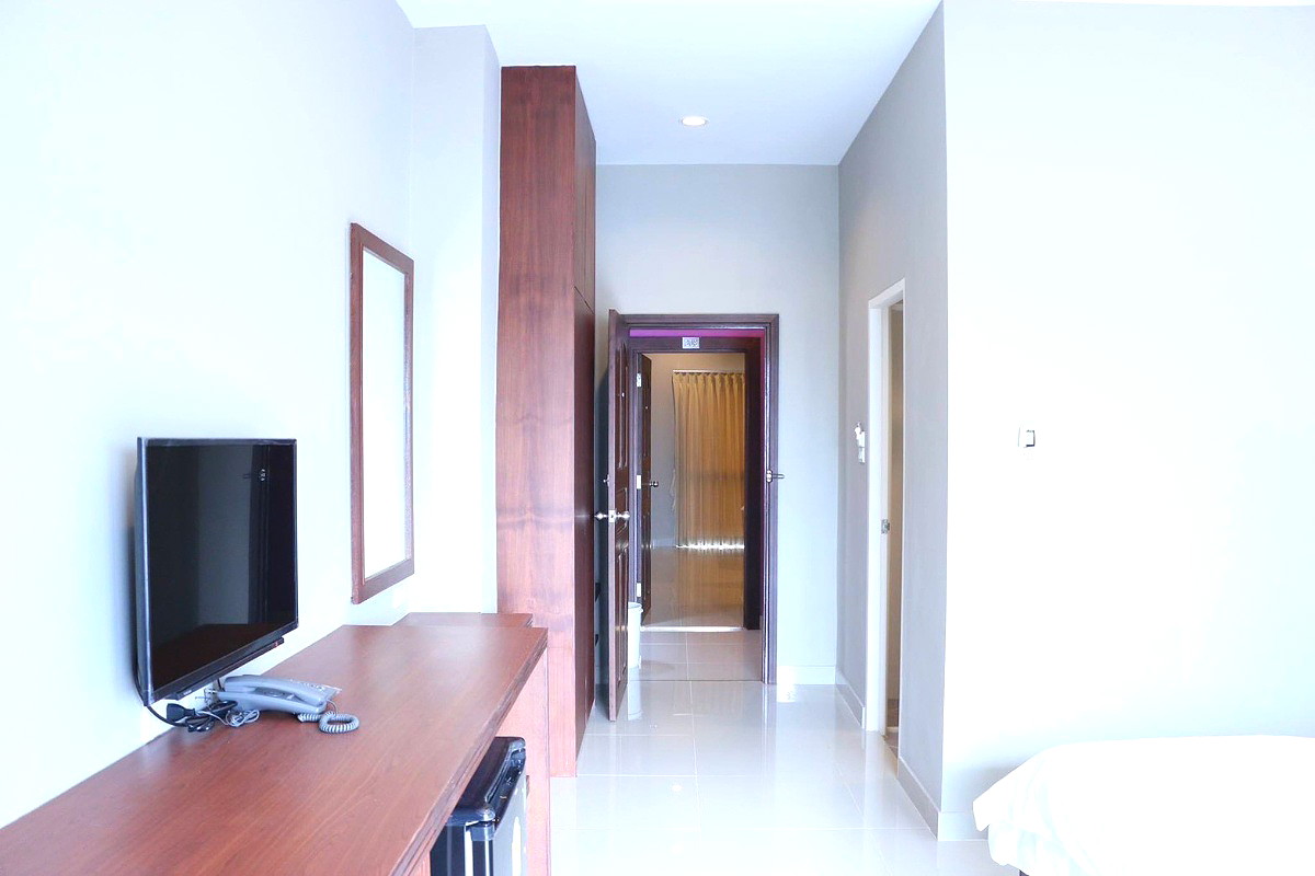 Pictures of Nida House and Hotel 6/14