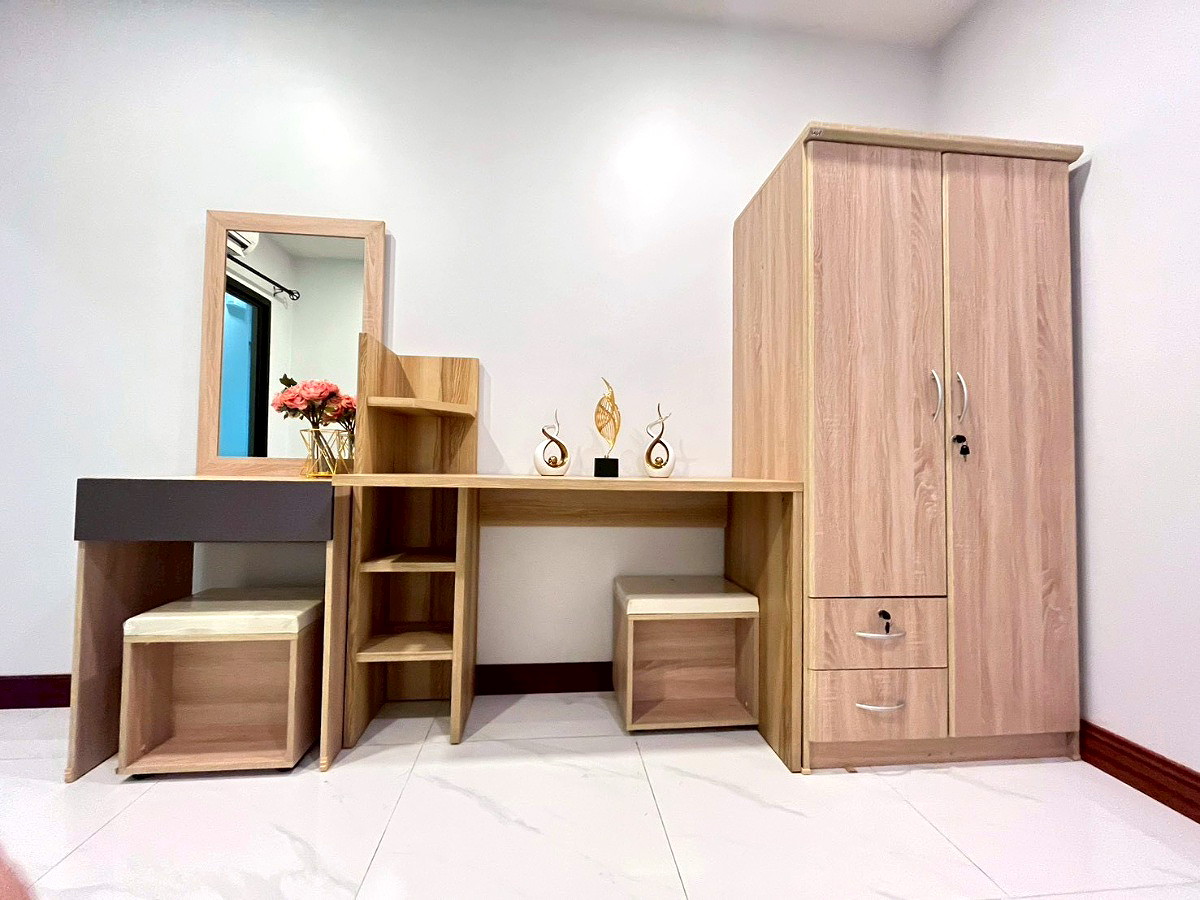 Pictures of Mst House 22/75