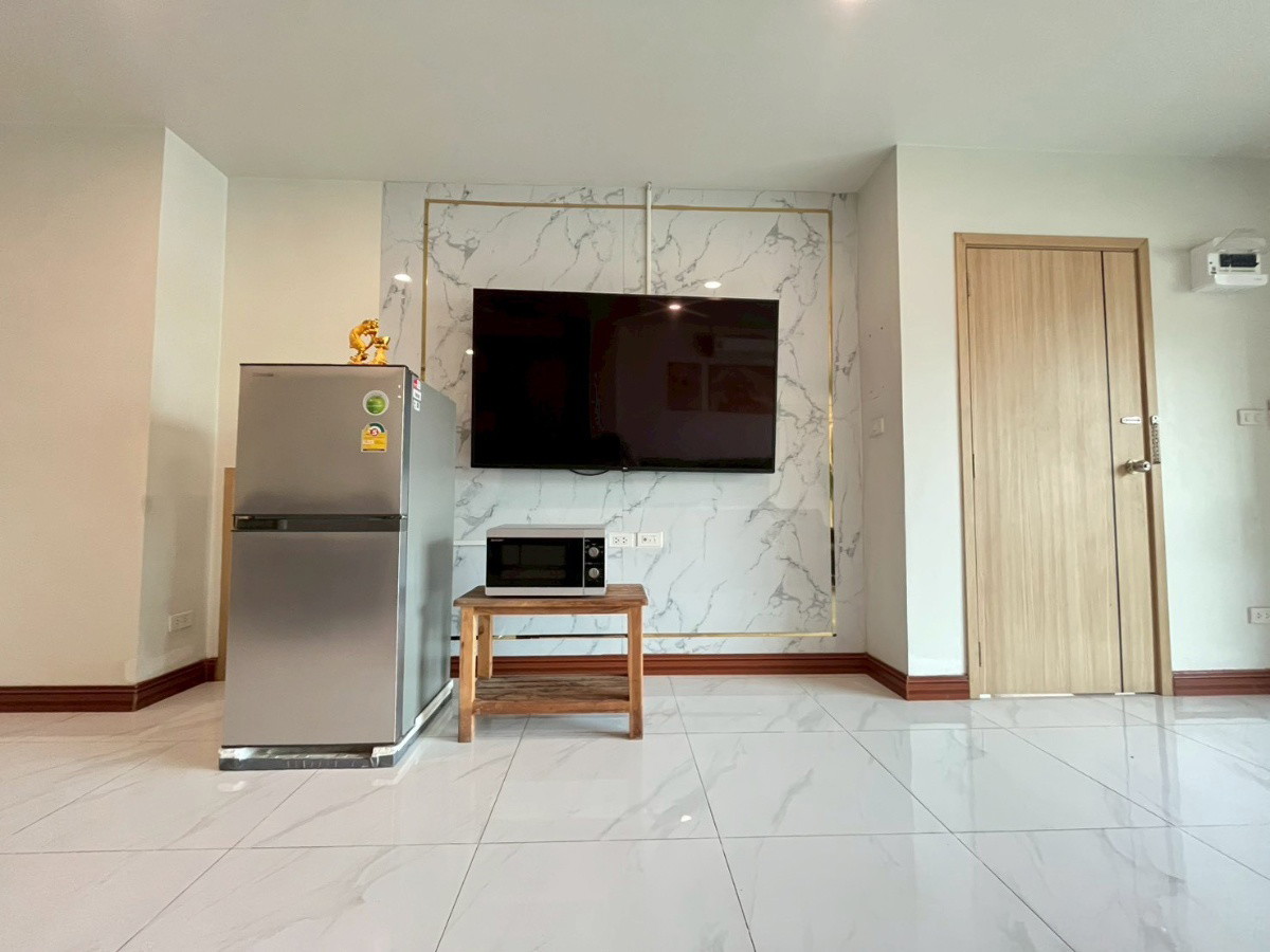 Condo — photo 4