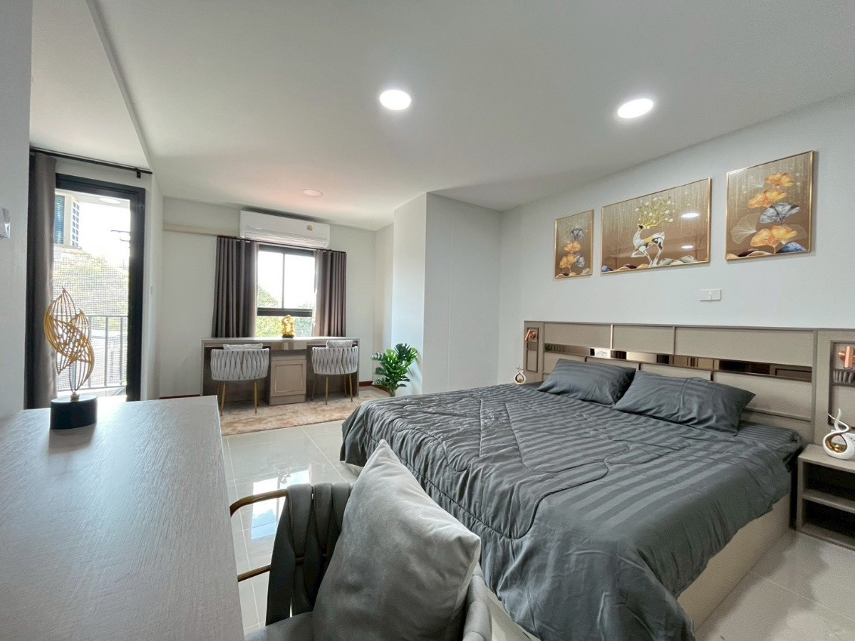 Condo — photo 4