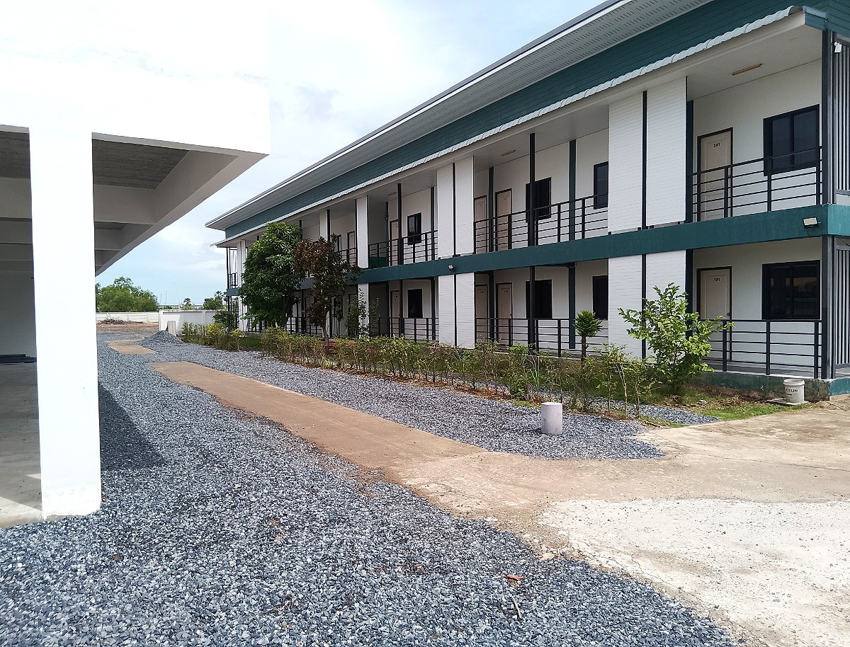 Pictures of Baan Bou Khao 15/22