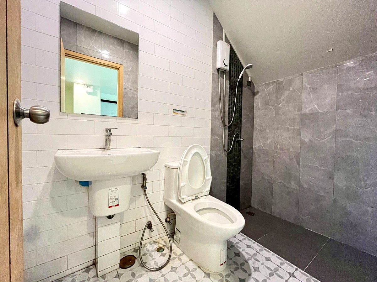 Pictures of Mst House 60/75