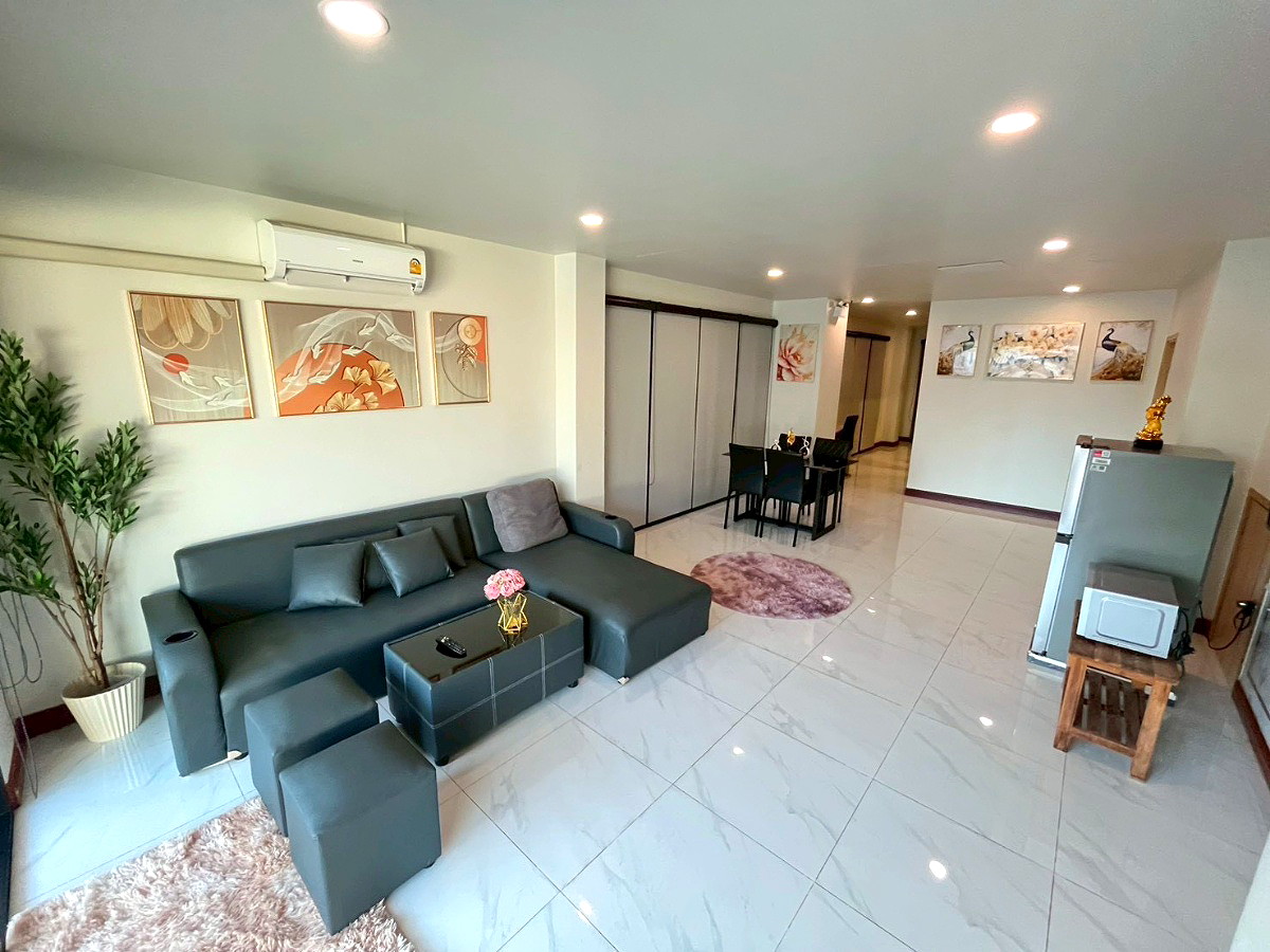 Pictures of Mst House 12/75