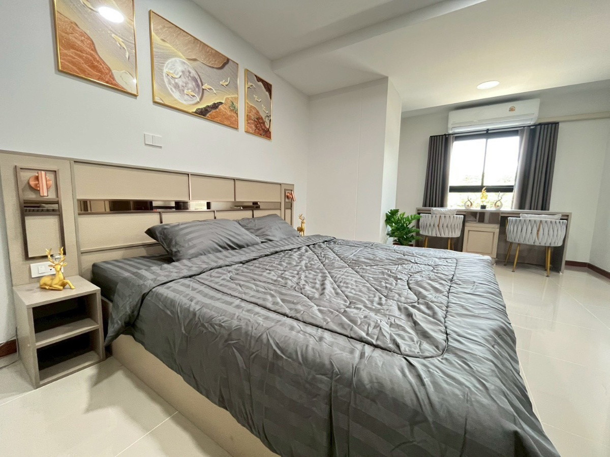 Condo — photo 3