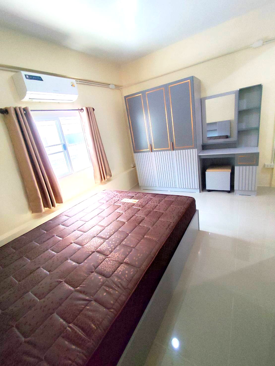 Pictures of Baan Saransuk Bangphlat 3/7