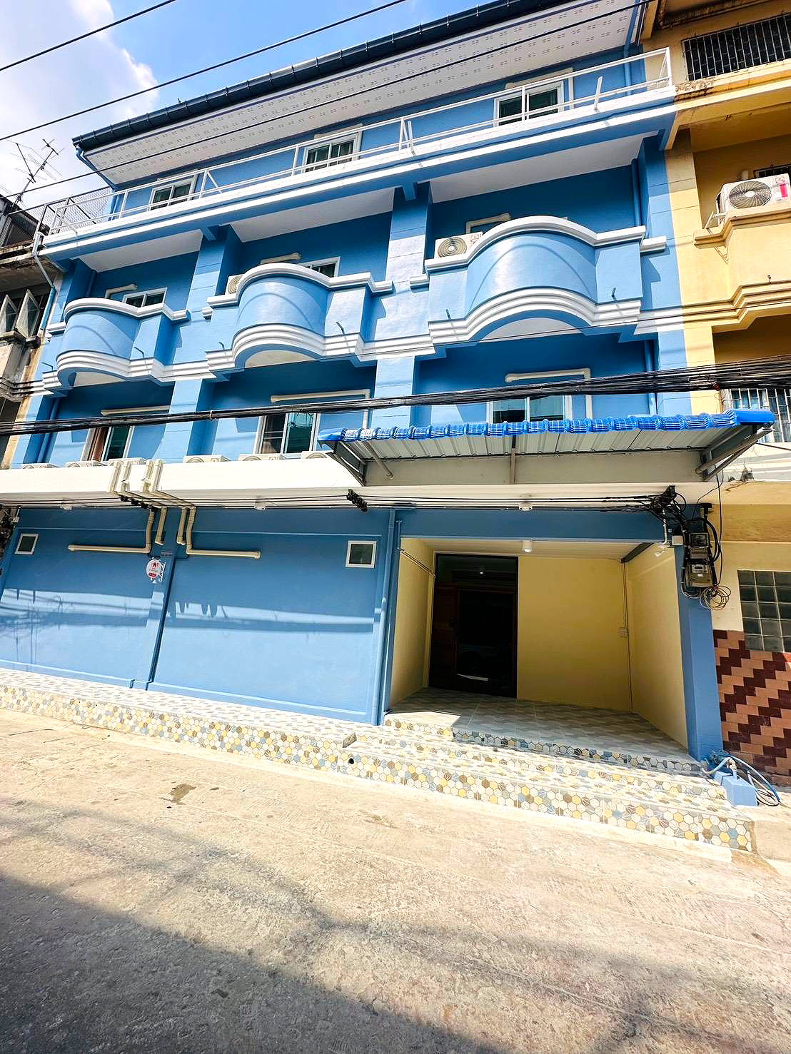 Pictures of Baan Saransuk Bangphlat 1/7