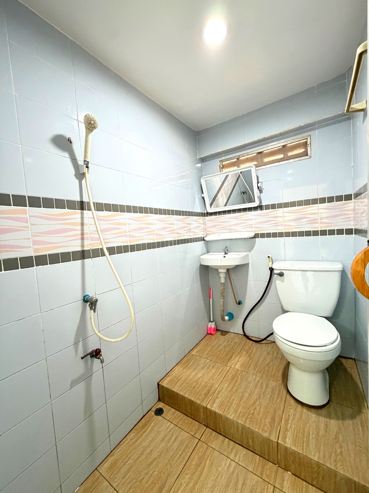 Pictures of Supinna 56/56